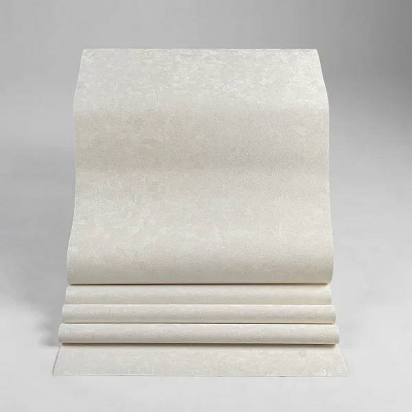 کاغذ دیواری طرح ساده کرم کد 915C (رول باز شده)