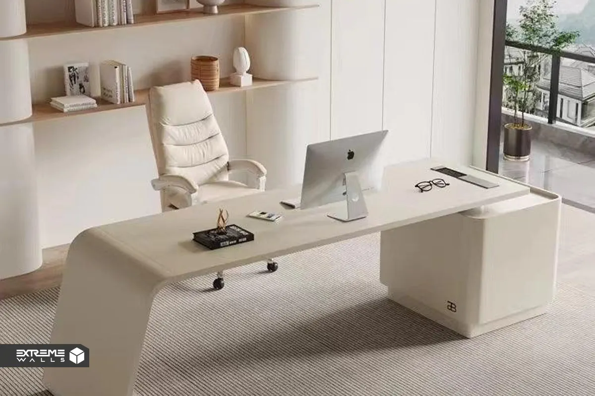 Writing desk with modern design 2