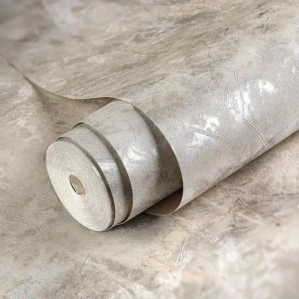 کاغذ دیواری طرح رگه‌دار / پتینه نقره‌ای کد ۱۱۰۱۱ رول