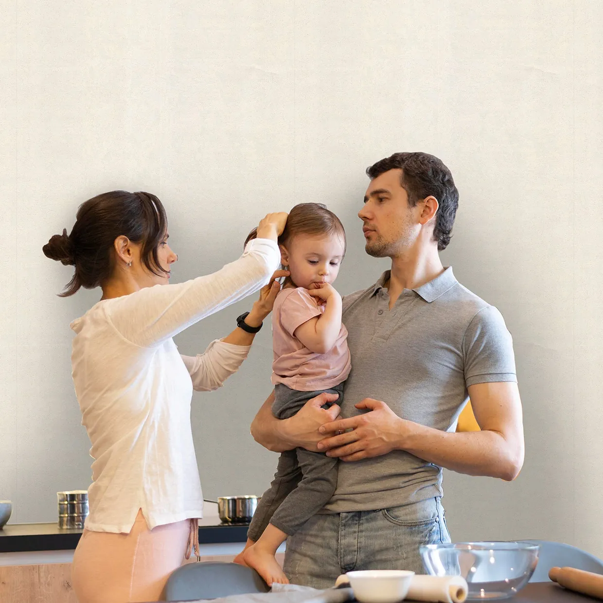 کاغذ دیواری طرح ساده کد ۳۰۳۵ 5 کاغذ دیواری طرح ساده کد ۳۰۳۵ (کاغذ دیواری منزل)