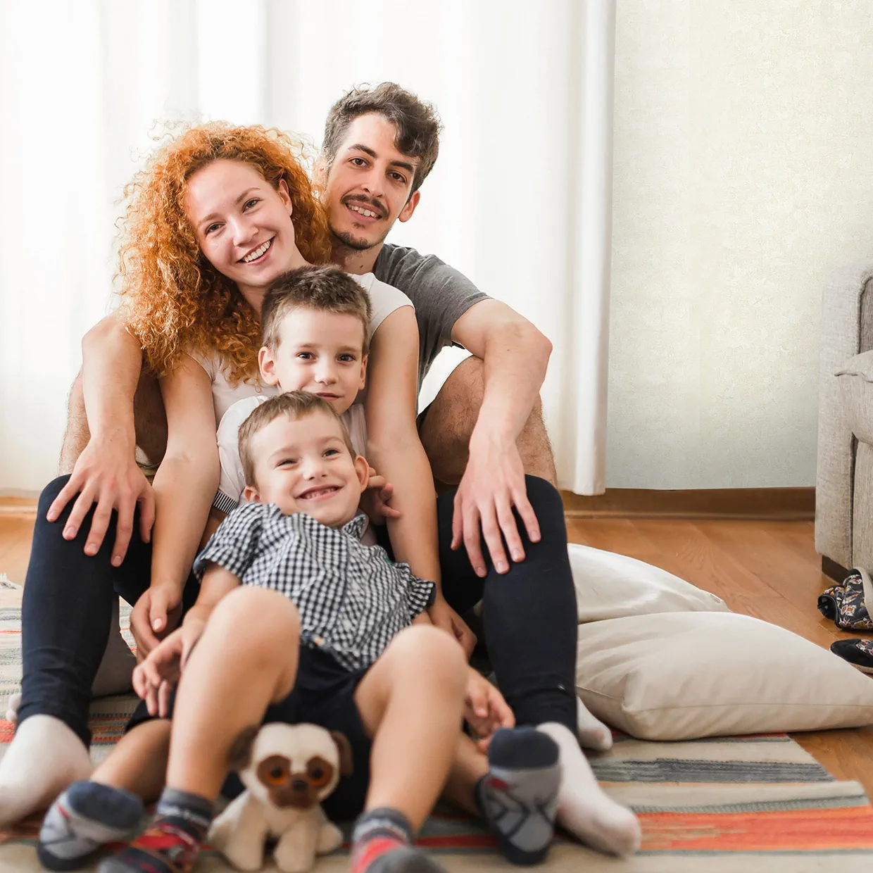 کاغذ دیواری طرح ساده کد ۴۰۶۴ 2 کاغذ دیواری طرح ساده کد ۴۰۶۴ خانواده