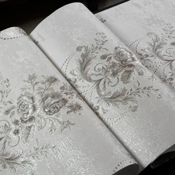 کاغذ دیواری طرح گلدار کد ۷۰۵۰ رول باز