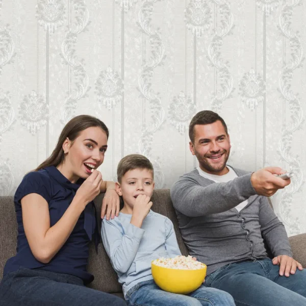 کاغذ دیواری طرح راه راه کد ۷۰۶۸ خانواده