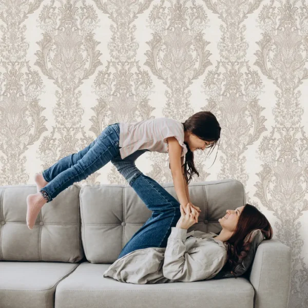 کاغذ دیواری طرح نقش و نگار کد ۷۱۰۲ خانواده