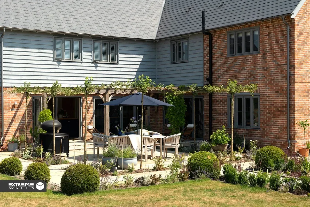 پاسیو چیست؟ ایدههایی برای طراحی پاسیو مدرن در منزل 30 وجود پاسیو در آپارتمان چه کاربرد و مزایایی دارد؟