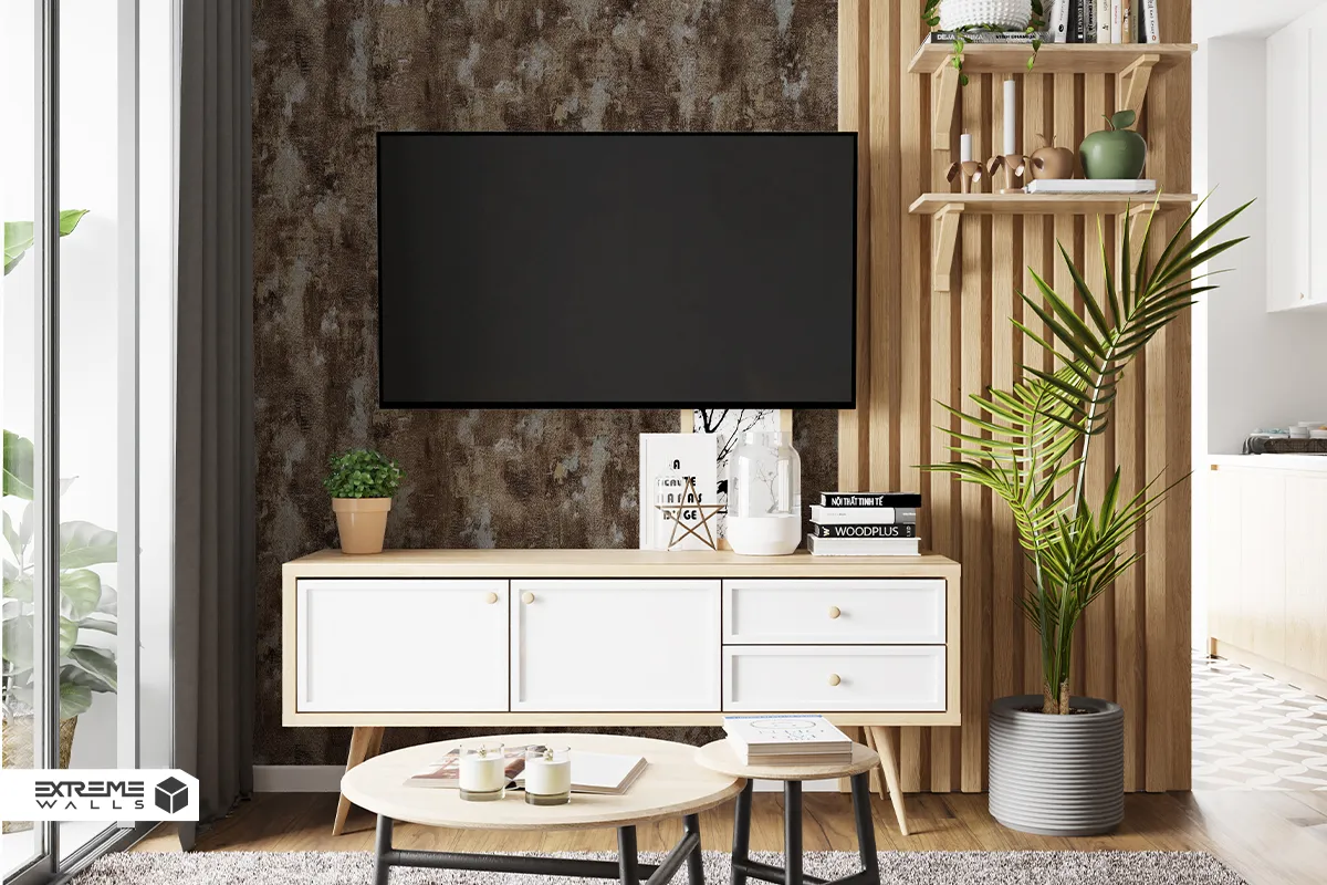 در صورت وجود نور کافی از کاغذ دیواری با رنگ‌های تیره و غنی استفاده کنید. 