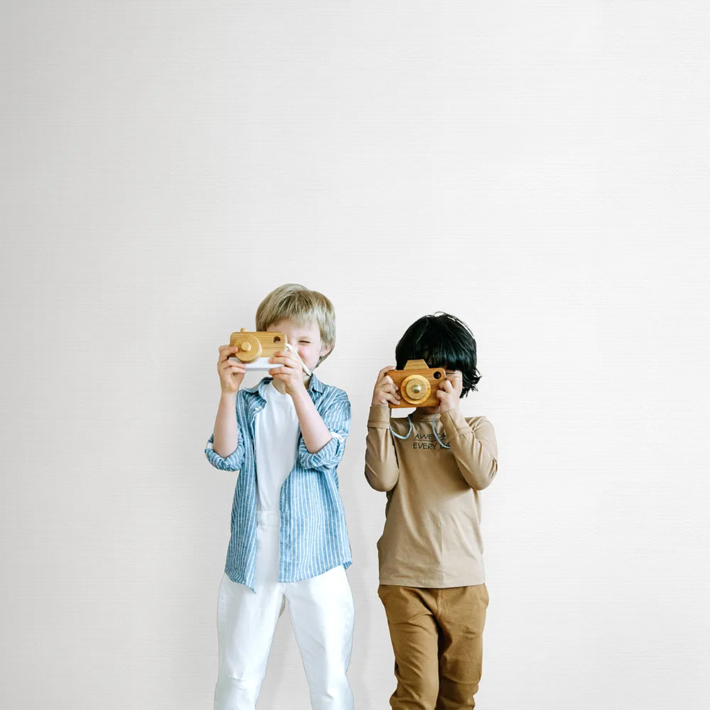 کاغذ دیواری کودک طرح ساده | سفید کد 12010 2 کاغذ دیواری کودک طرح ساده سفید کد 12010 کودک