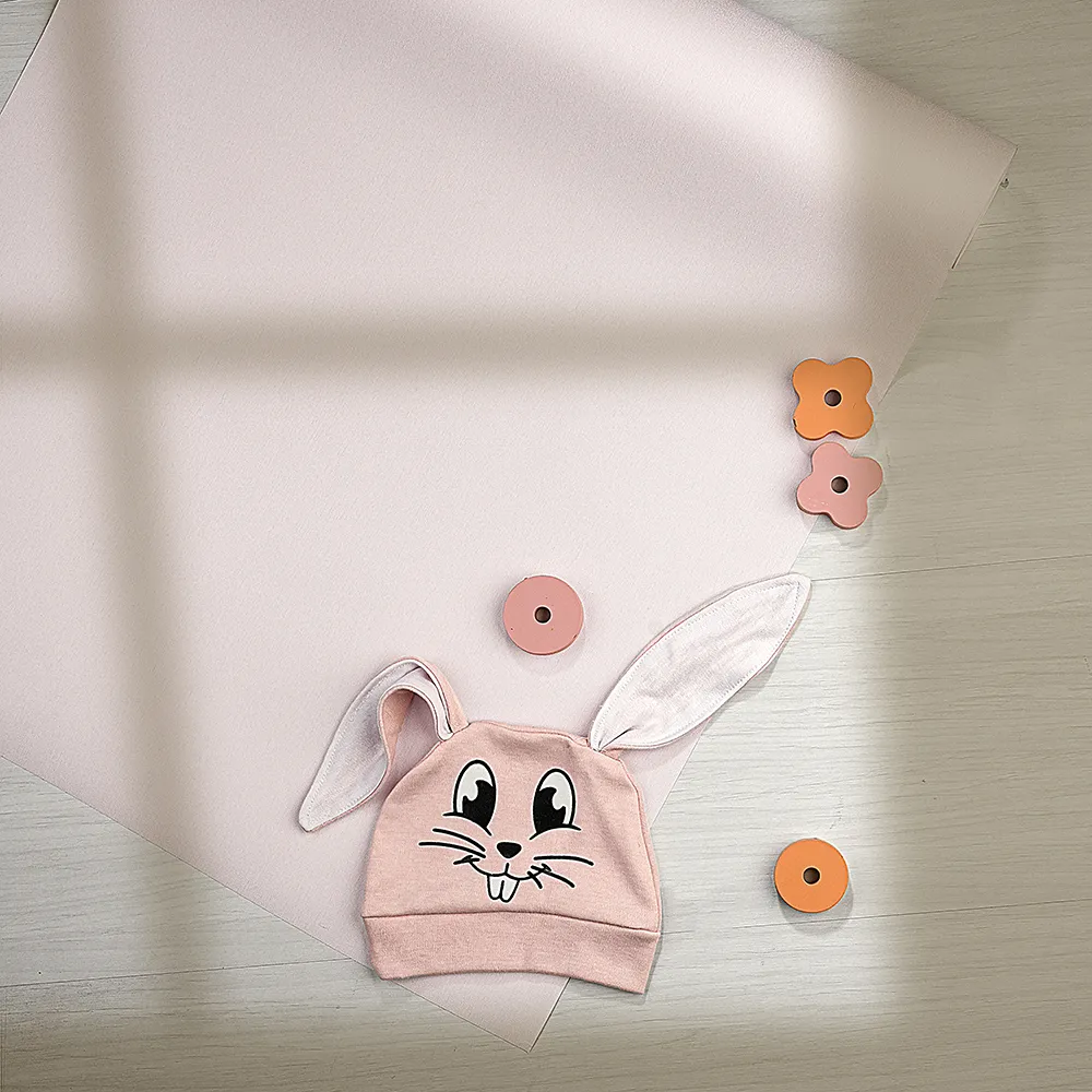 کاغذ دیواری کودک طرح ساده | صورتی کد 12022 9 کاغذ دیواری کودک طرح ساده | صورتی کد 12022 رول باز شده