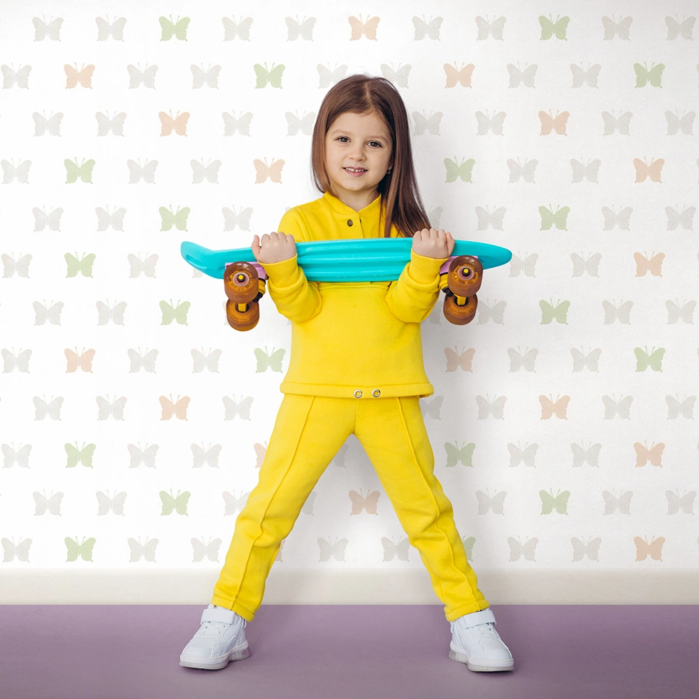 کاغذ دیواری کودک طرح پروانهای رنگی کد 12094 2 کاغذ دیواری کودک طرح پروانهای رنگی کد 12094 دختر