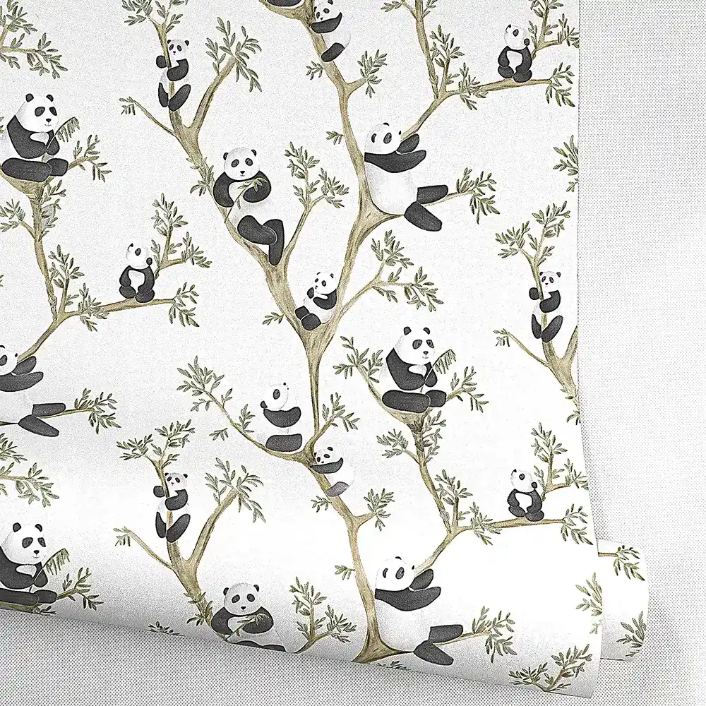 کاغذ دیواری کودک طرح پاندای درختی | سفید کد 12109 10 کاغذ دیواری کودک طرح پاندای درختی | سفید کد 12109 رول باز شده ایستاده