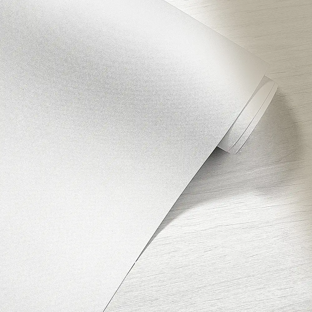 کاغذ دیواری کودک طرح ساده | سفید کد 12111 6 کاغذ دیواری کودک طرح ساده | سفید کد 12111 رول باز شده