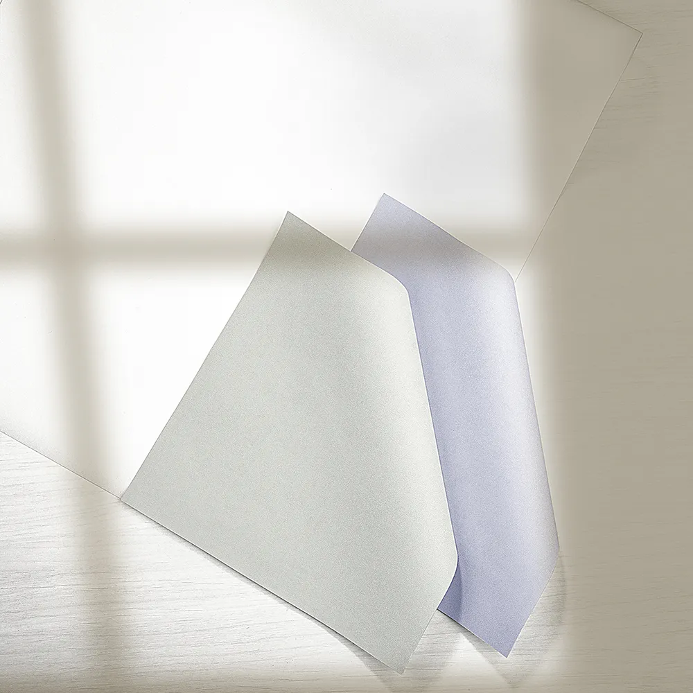 کاغذ دیواری کودک طرح ساده | سفید کد 12111 7 کاغذ دیواری کودک طرح ساده | سفید کد 12111 طرح ها