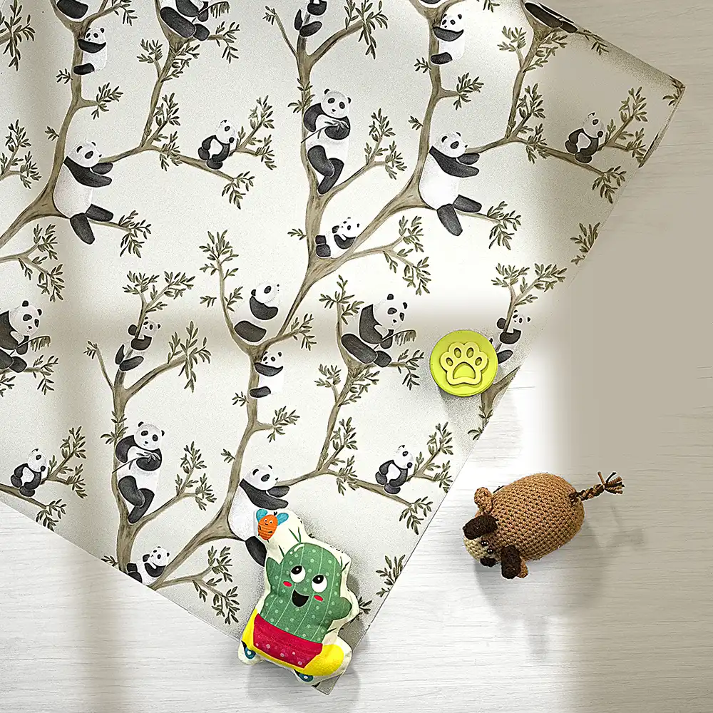 کاغذ دیواری کودک طرح پاندای درختی | سبز کد 12117 7 کاغذ دیواری کودک طرح پاندای درختی | سبز کد 12117 طرح